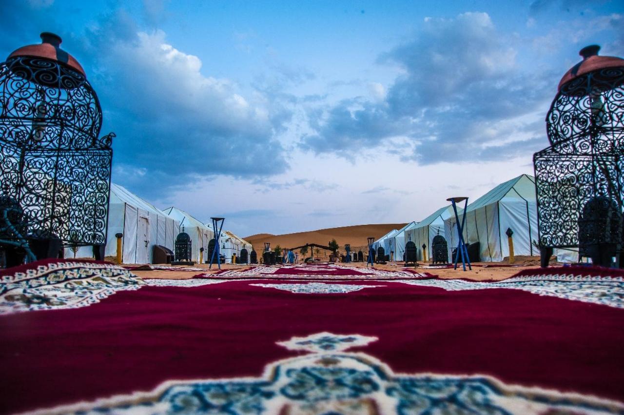 Ammar Luxury Camp 호텔 메르주가 외부 사진