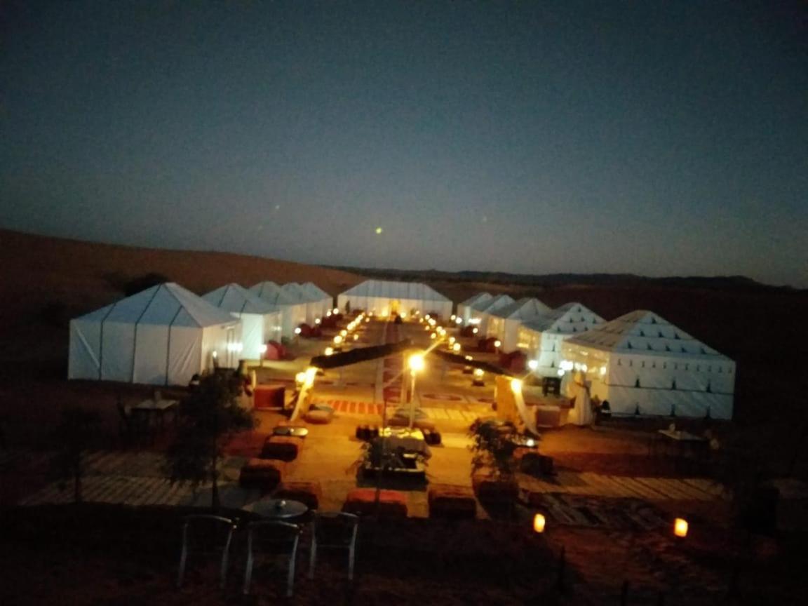 Ammar Luxury Camp 호텔 메르주가 외부 사진