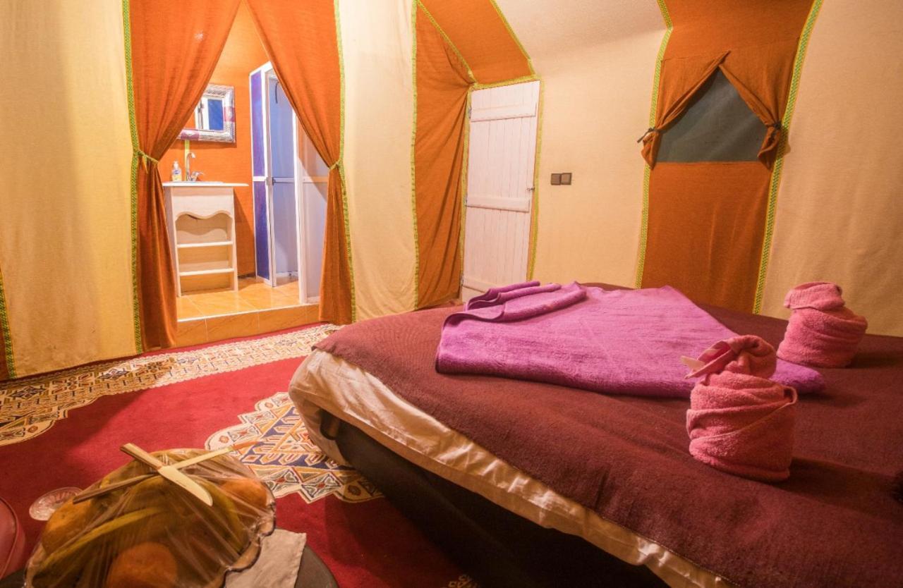 Ammar Luxury Camp 호텔 메르주가 외부 사진