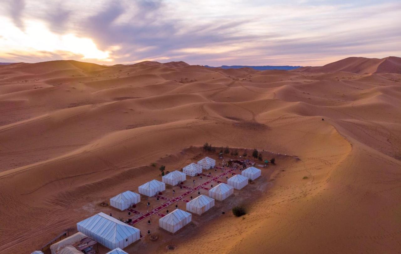 Ammar Luxury Camp 호텔 메르주가 외부 사진