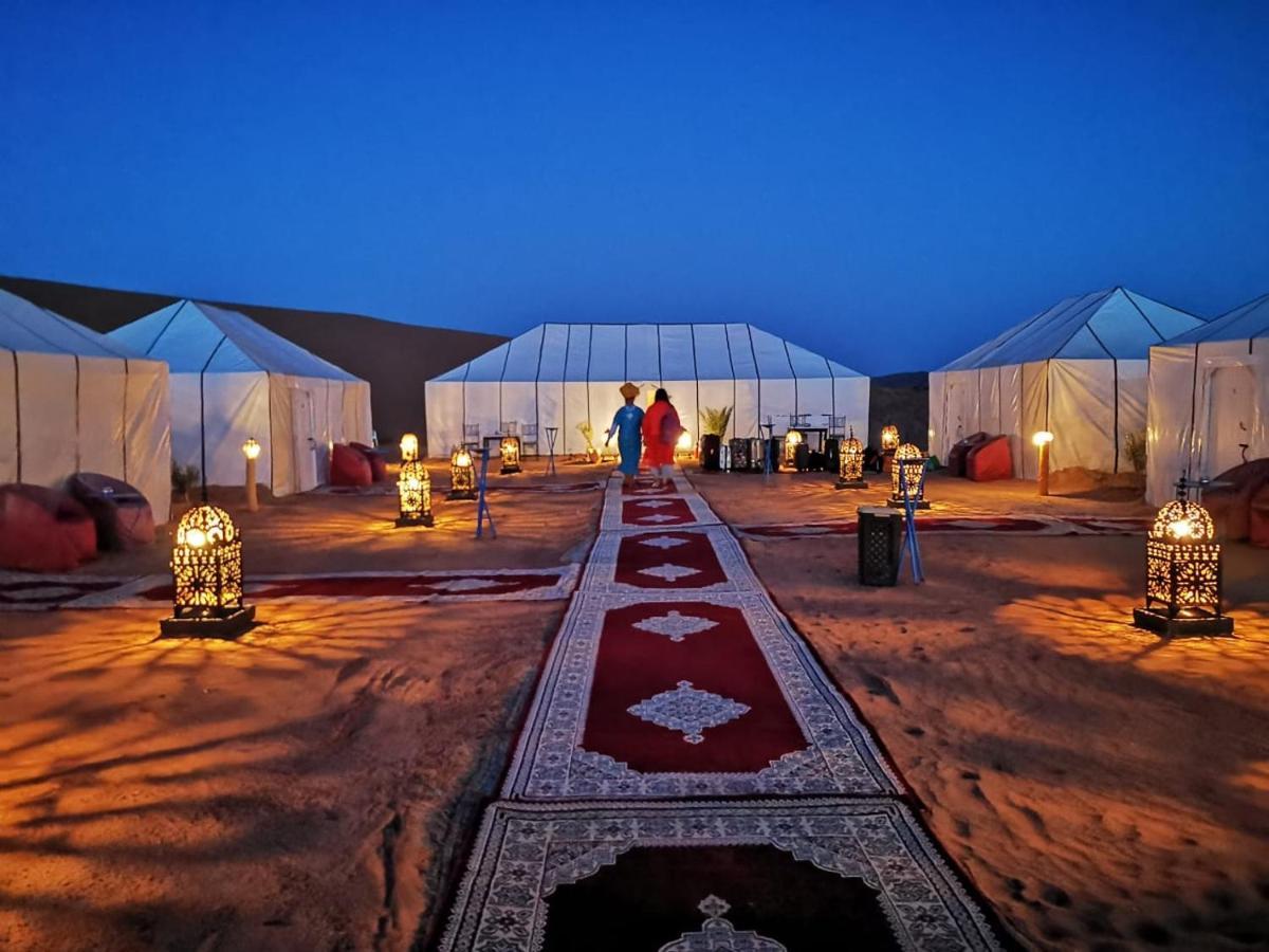 Ammar Luxury Camp 호텔 메르주가 외부 사진