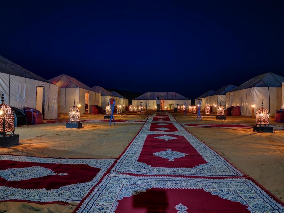 Ammar Luxury Camp 호텔 메르주가 외부 사진