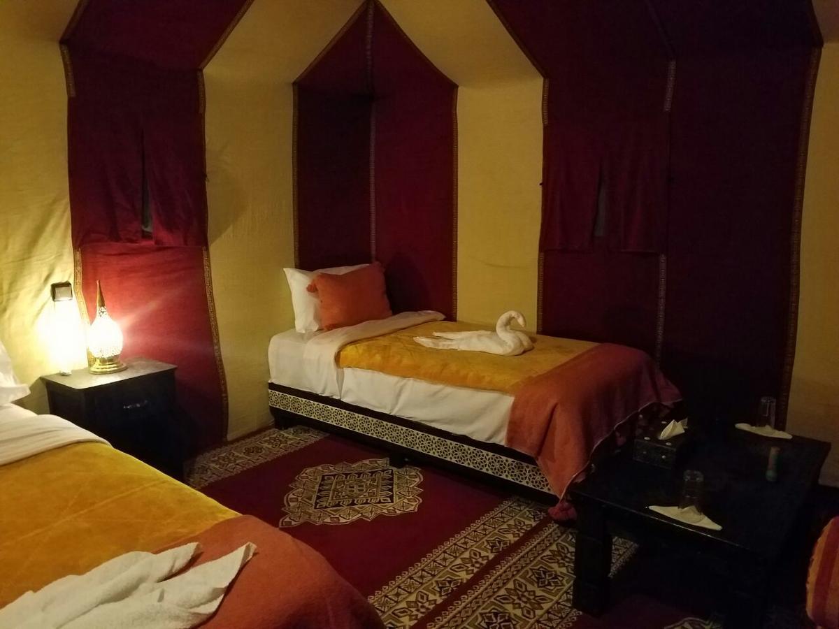 Ammar Luxury Camp 호텔 메르주가 외부 사진