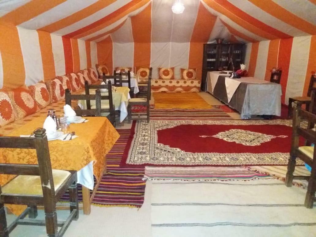 Ammar Luxury Camp 호텔 메르주가 외부 사진