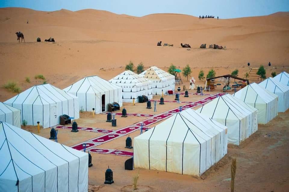Ammar Luxury Camp 호텔 메르주가 외부 사진